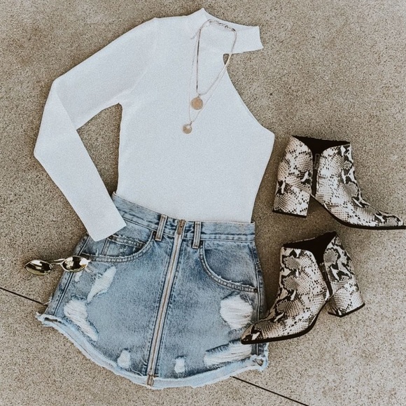 Carmar denim lF skirt size 25 - Picture 4 of 10